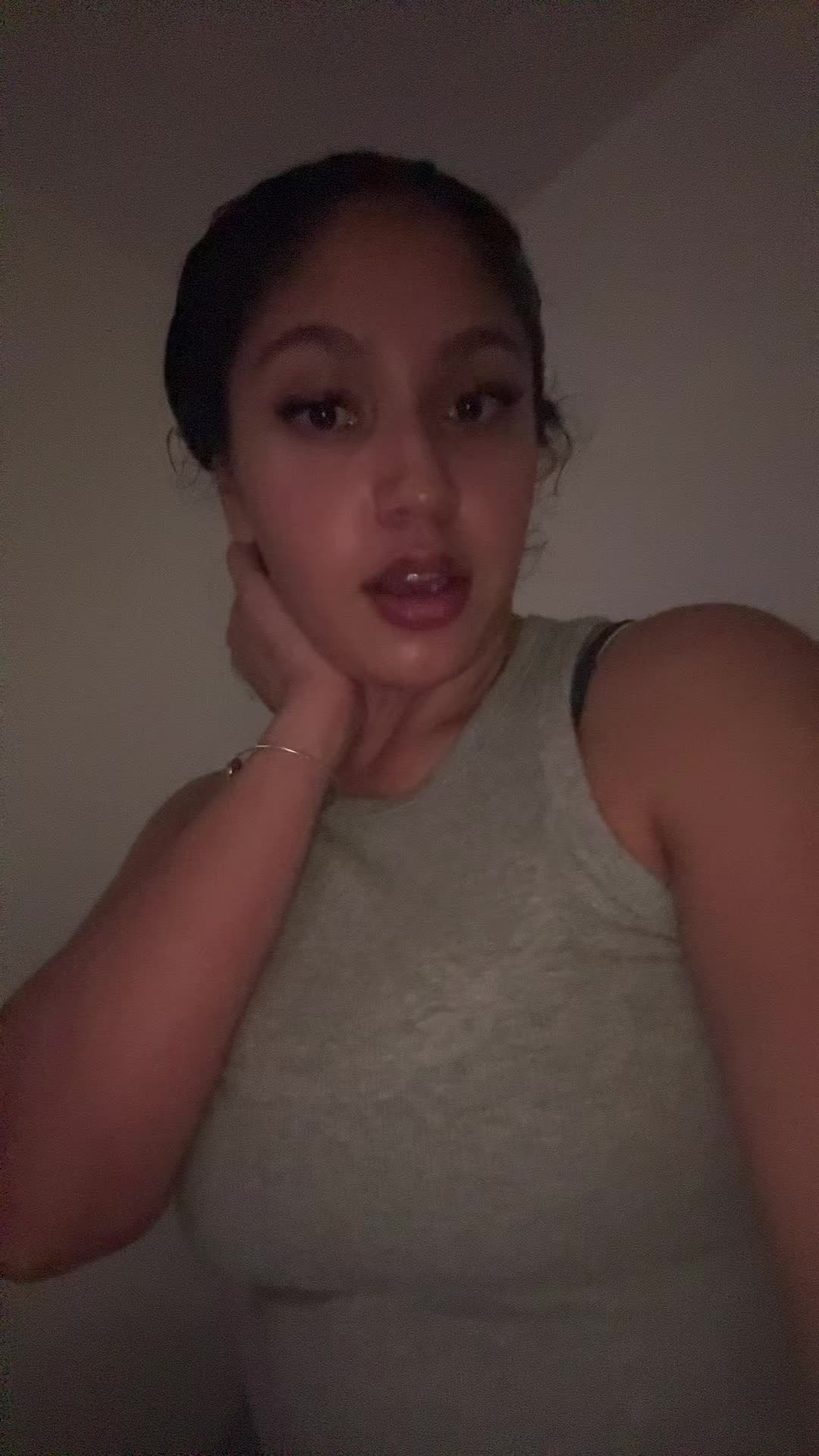 @Lala