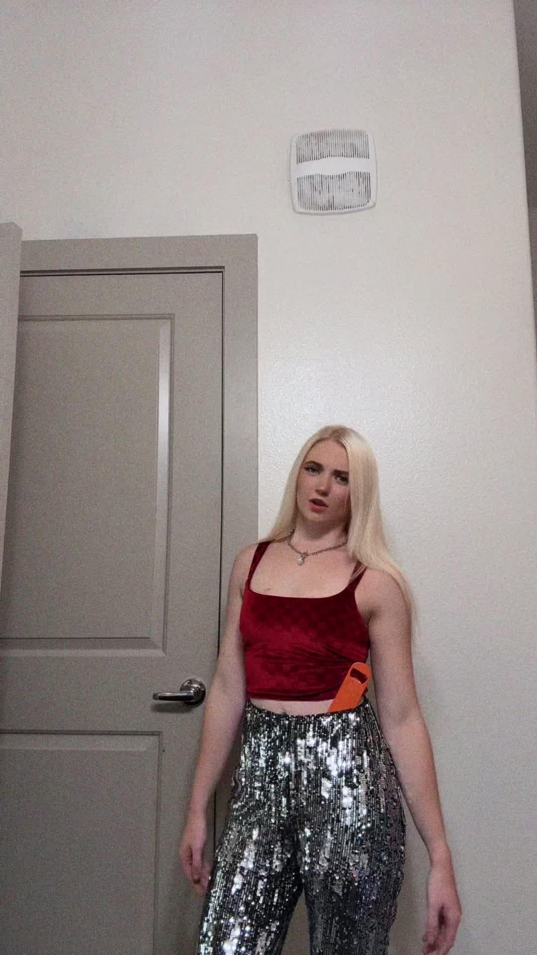 @AJ!