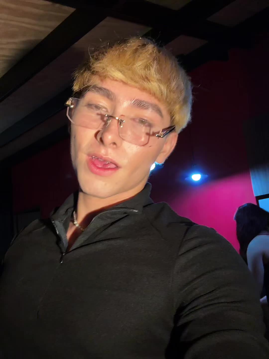 @Jonn_rb
