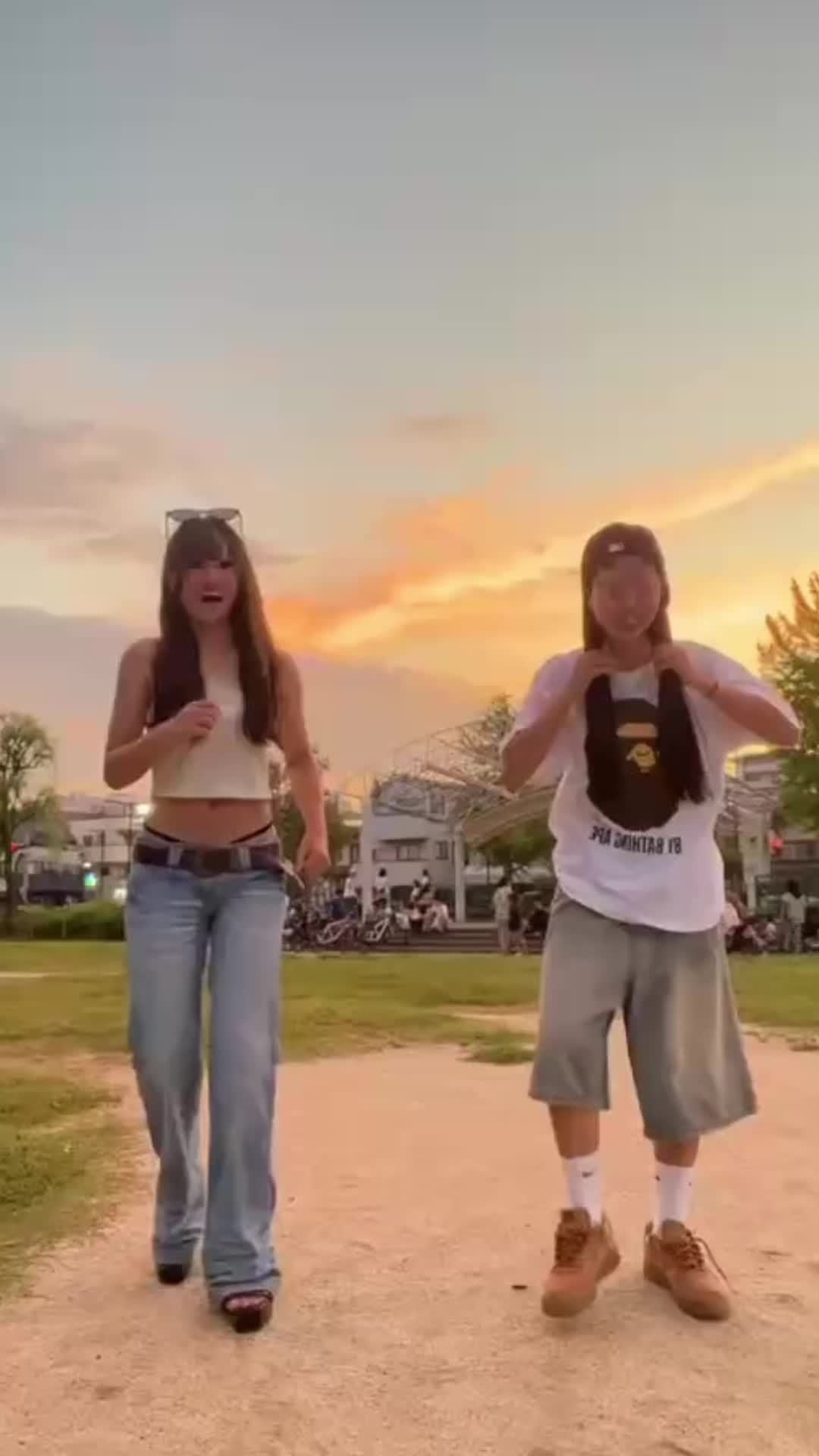 @あやは