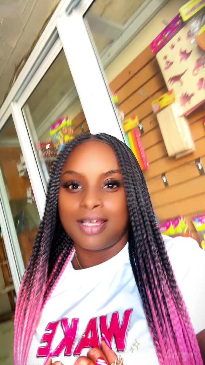 @LeeLeeLewinshy🌻🇯🇲