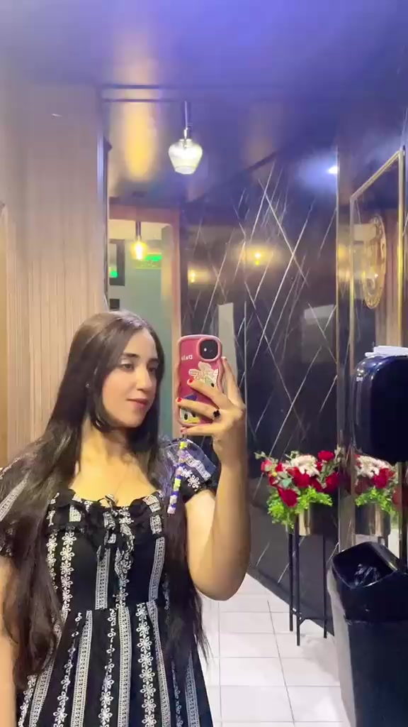 @Hounaida