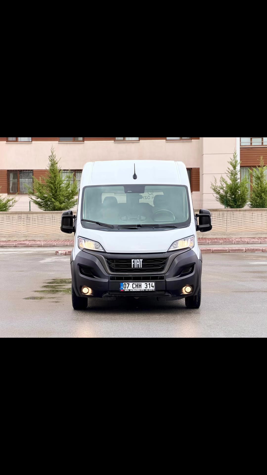 @Yusuf Acıbadem