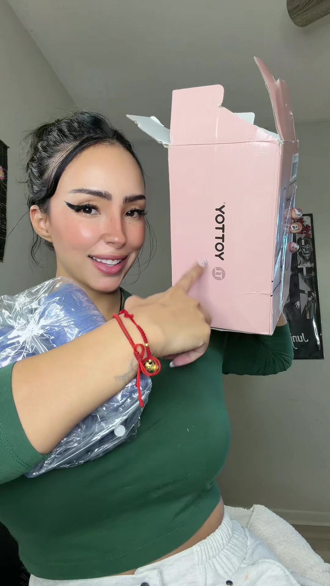 @LaurenP