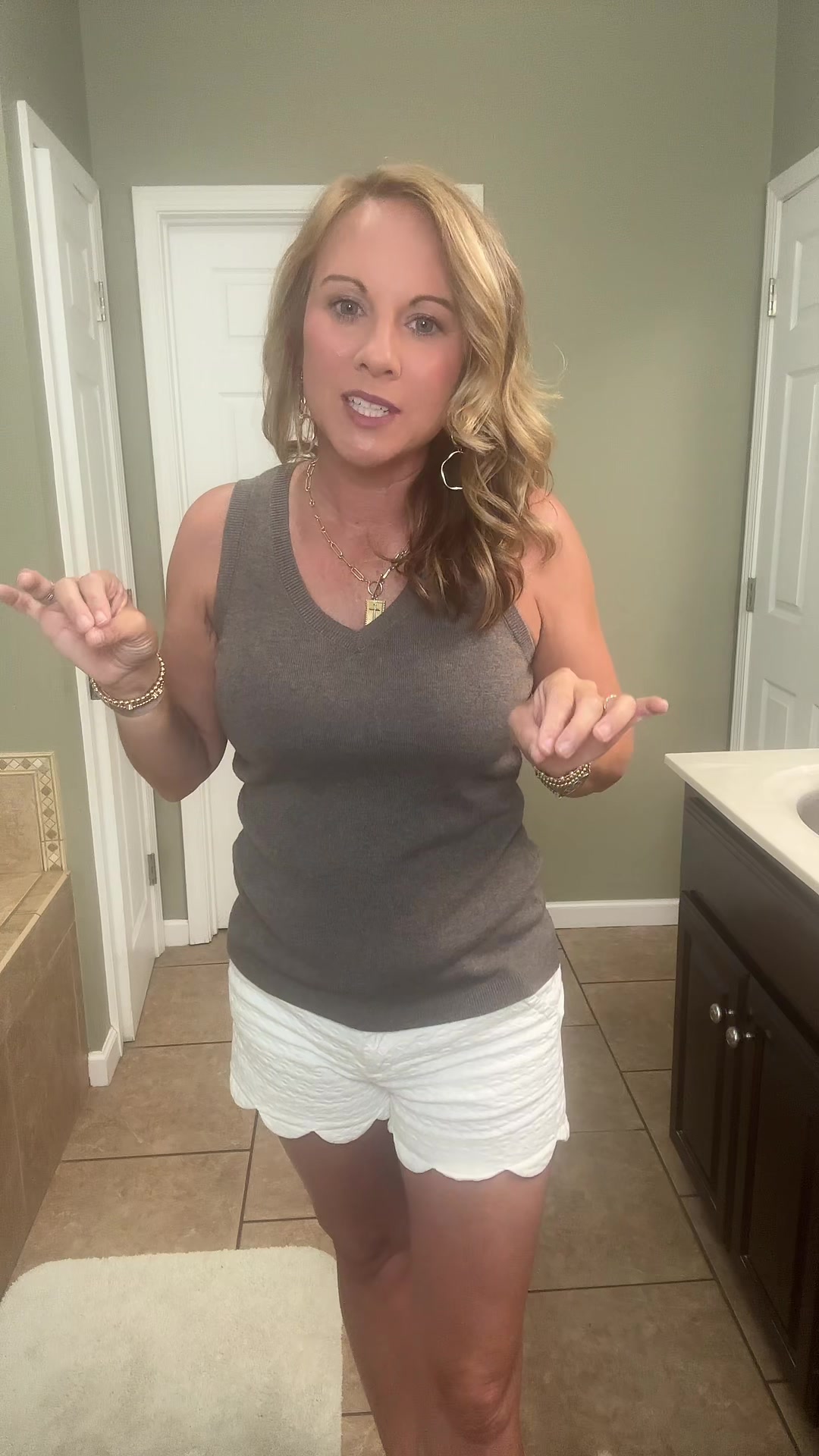 @Britney | Teacher+Mama+ Wife