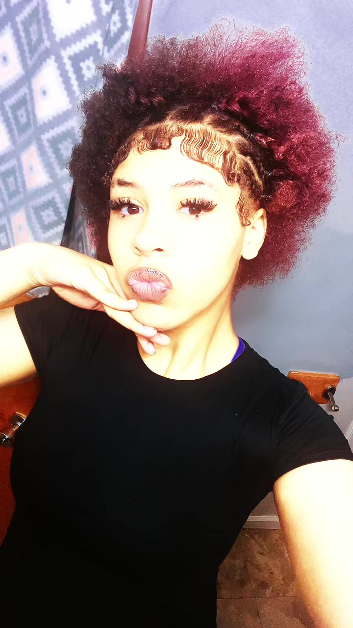 @ayanna_.rae