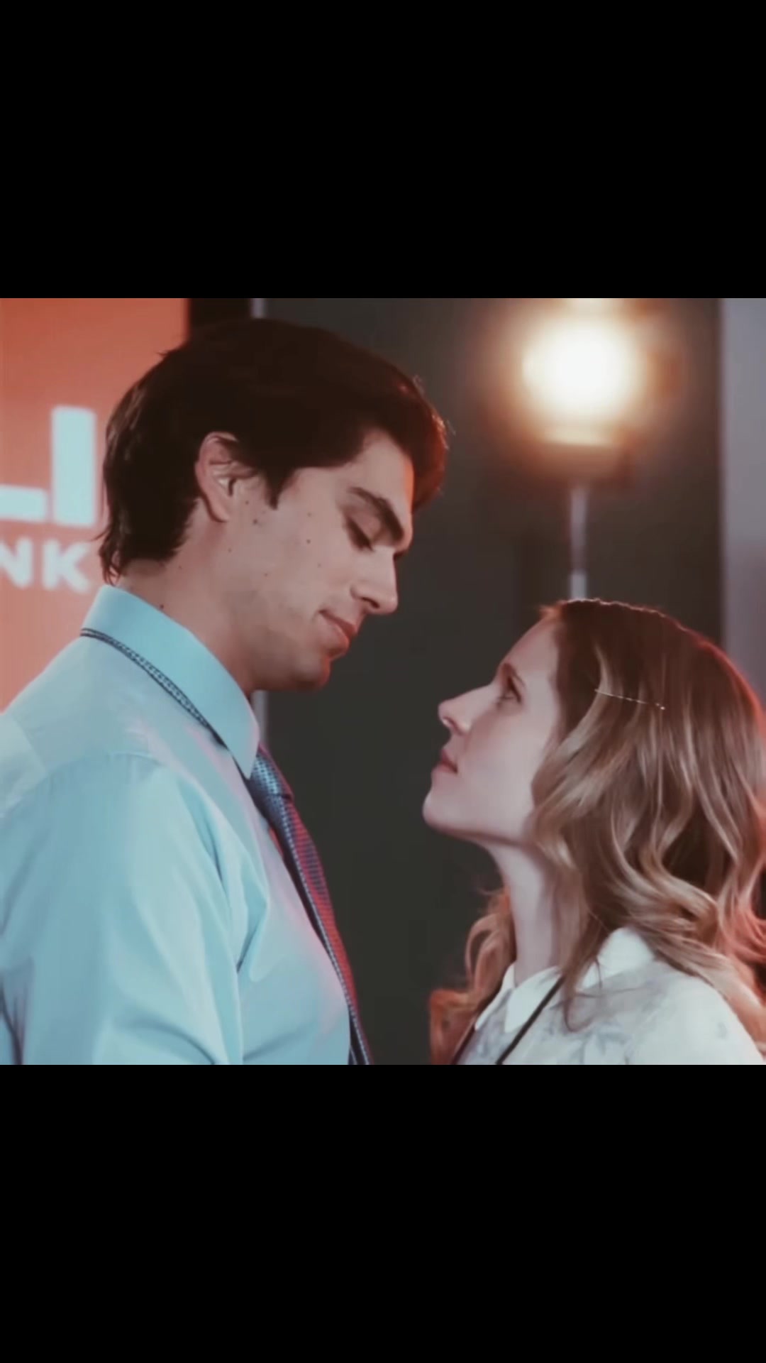 @⌞ 𝑒𝓁𝓁𝒾 ♡ ⌝