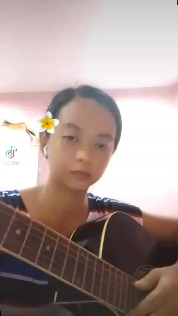 @Ana_Mariz