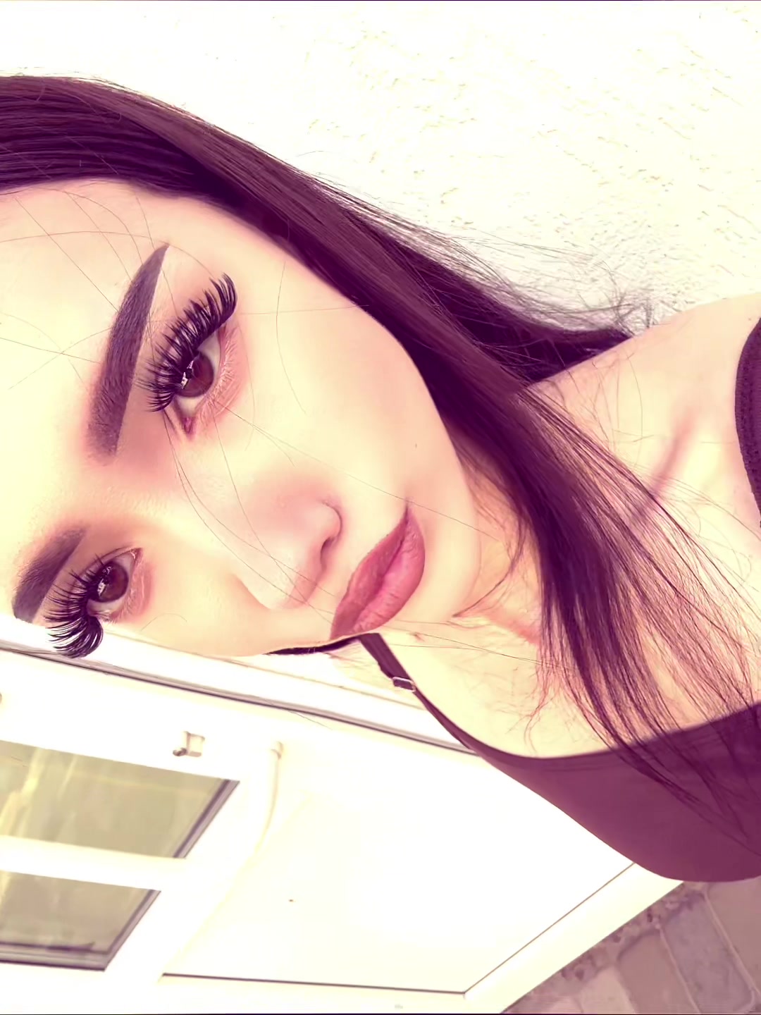 @viktorii