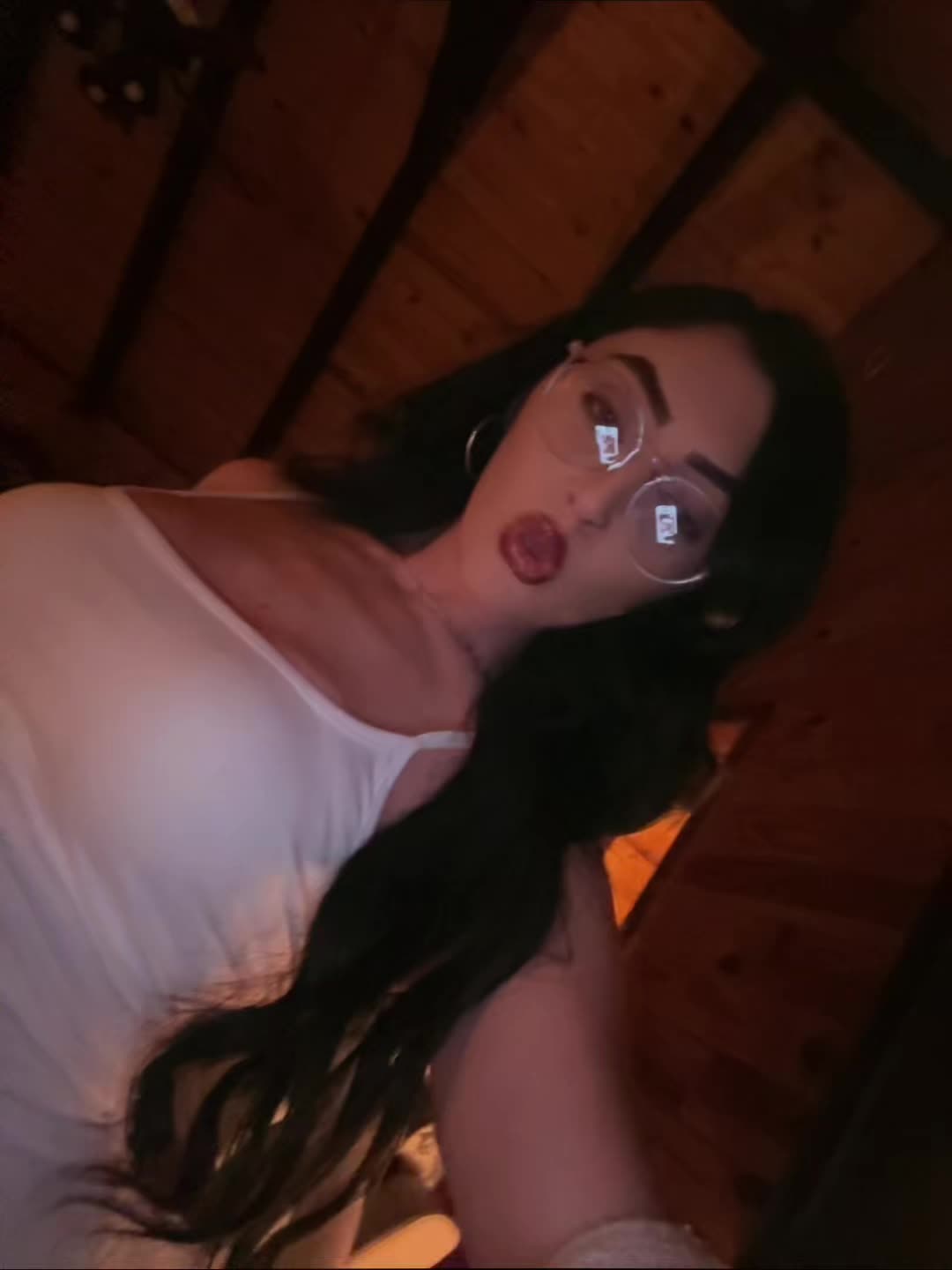 @Ky<3