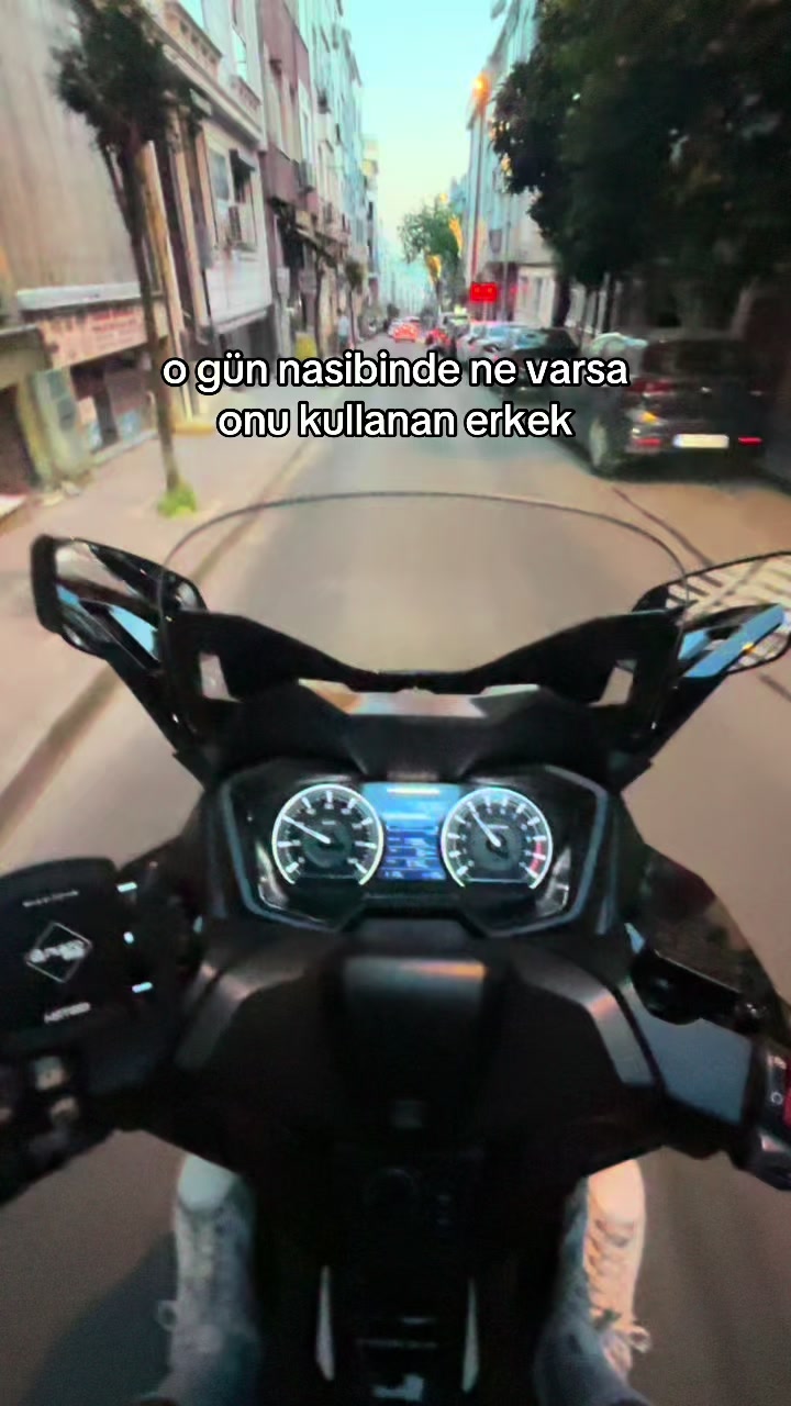 @𝓑𝓾𝓰̆𝓻𝓪 🇹🇷