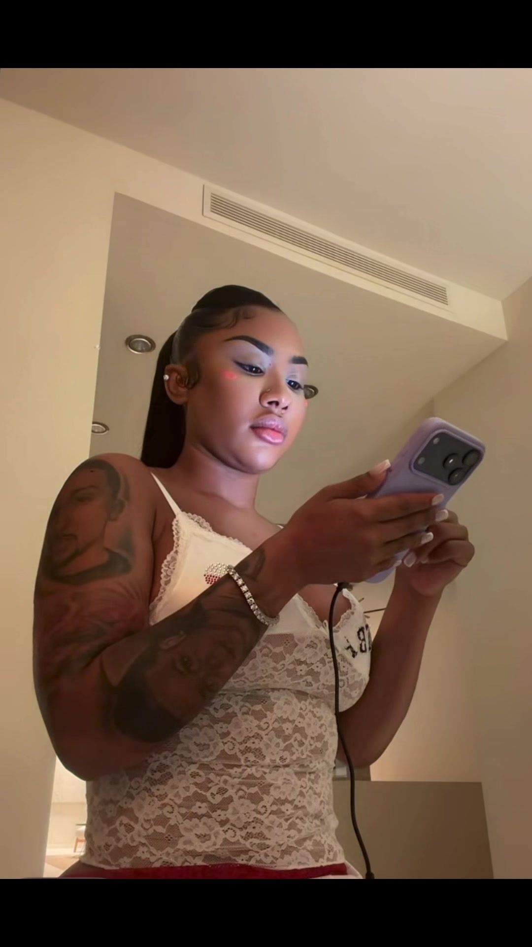 @arithedonfanpage_1