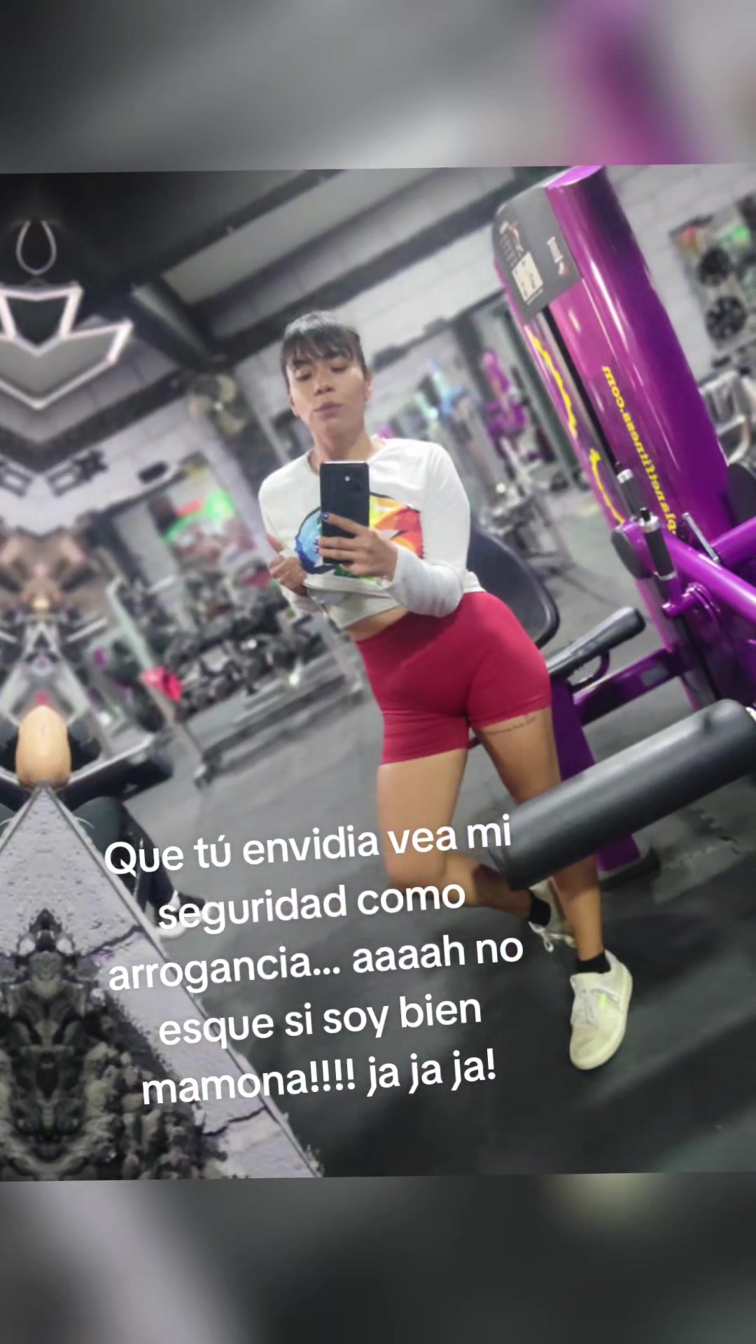 @Angeles Edith Leon