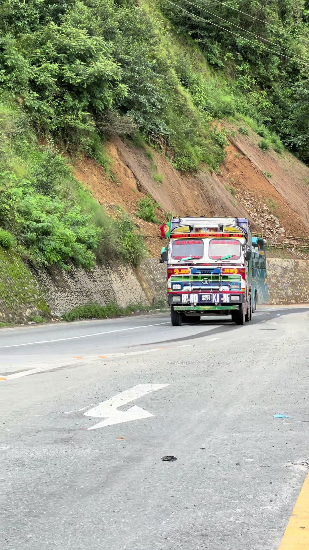 @Deluxe Bus Of Nepal🇳🇵🇳🇵