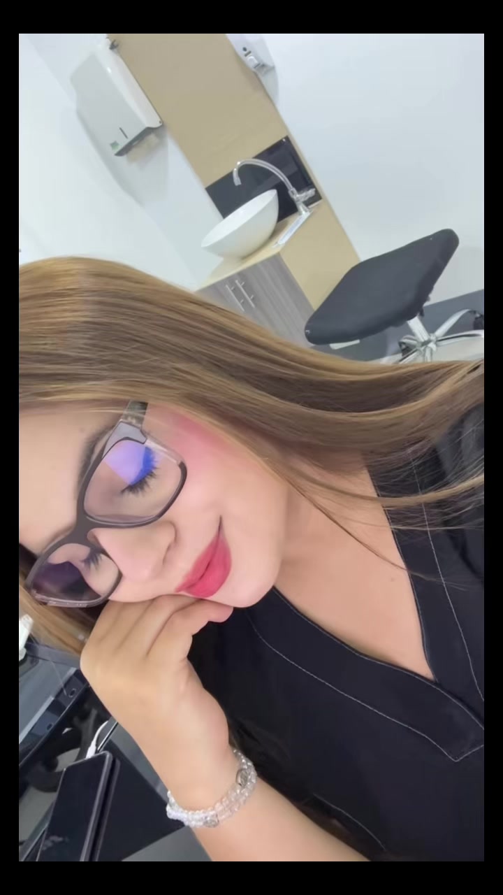 @andreavivianafc