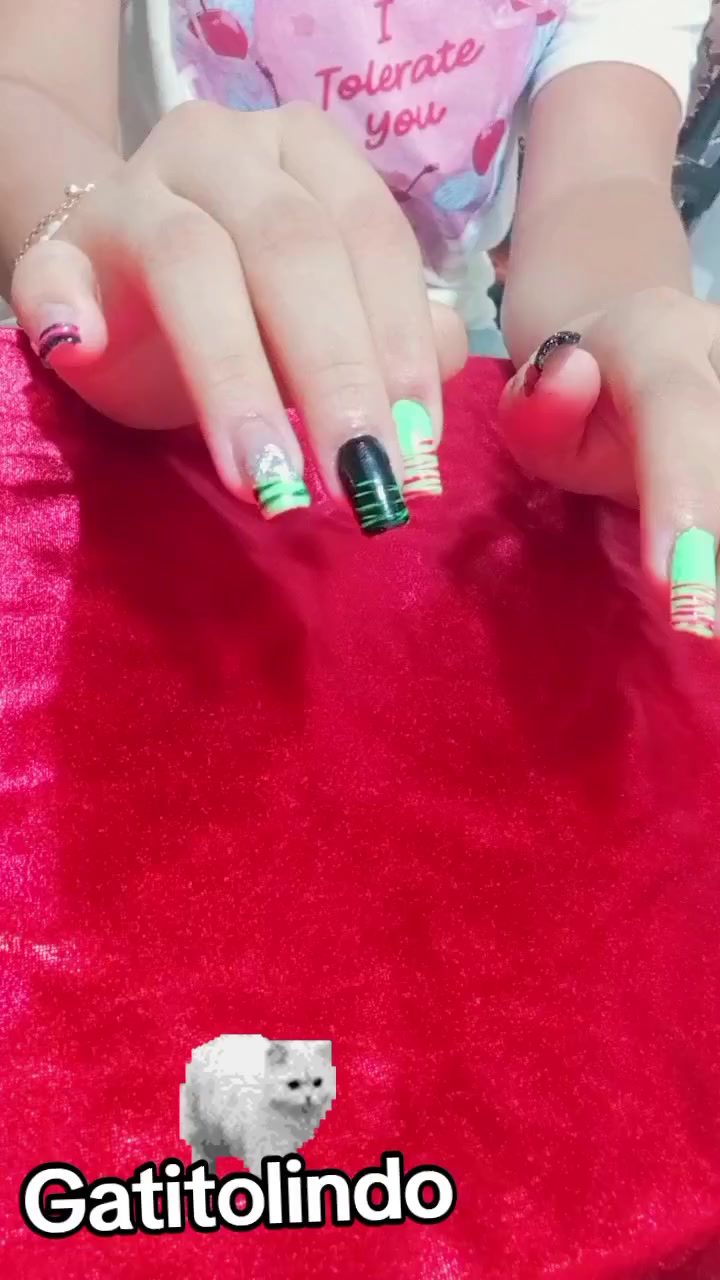 @gatito lindo💎,👻👻😻