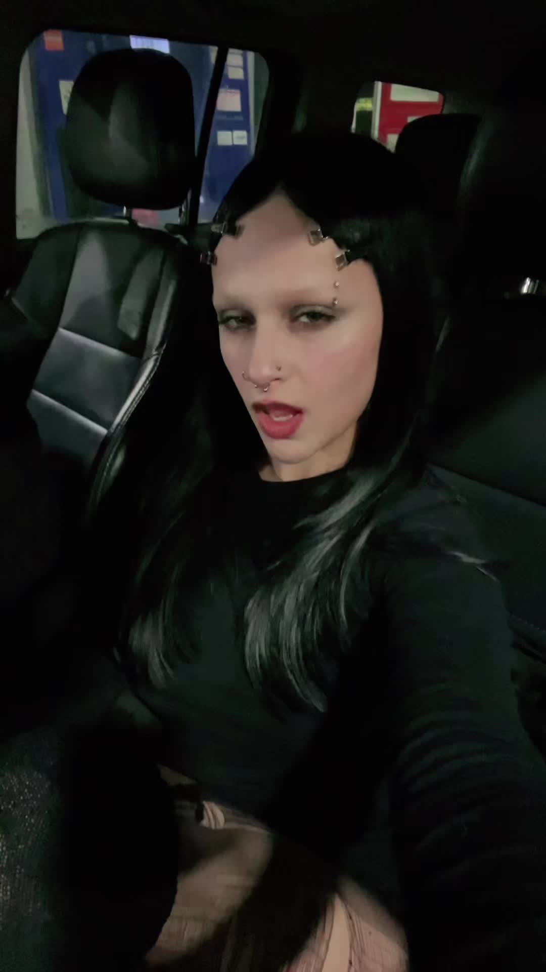 @Ava👄