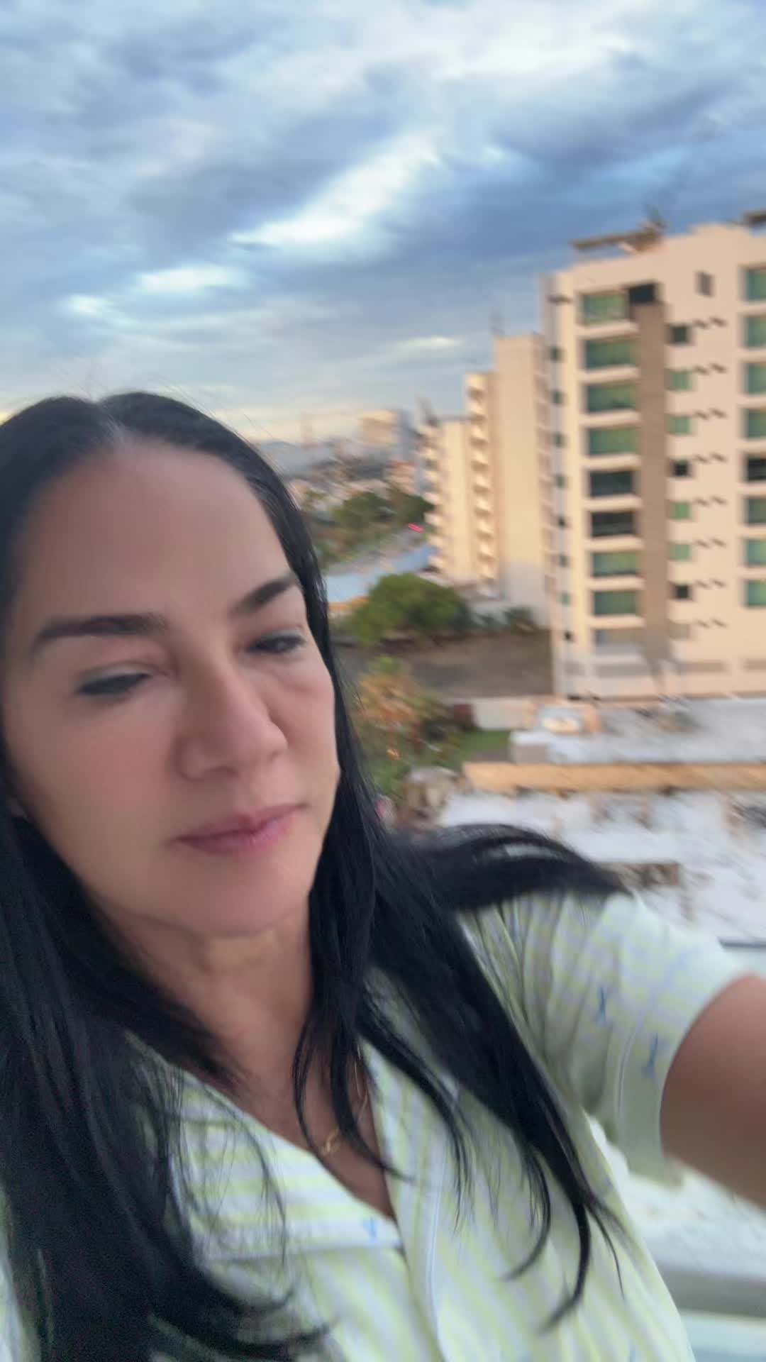@Ana Lara