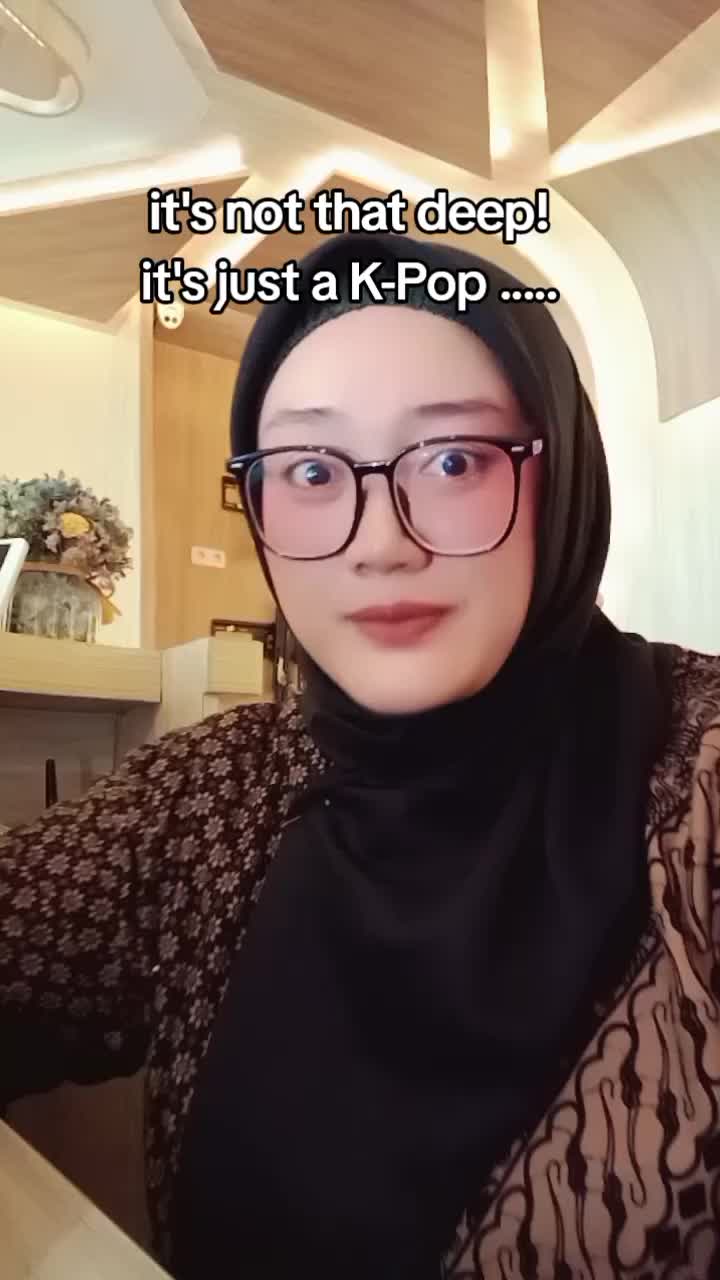 @Tia 🥸