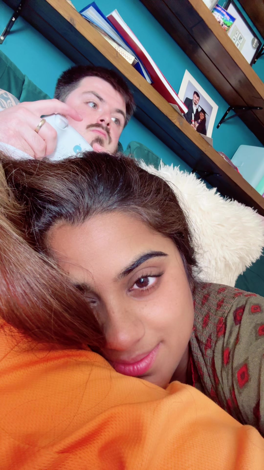 @Abinaya&hearts;️