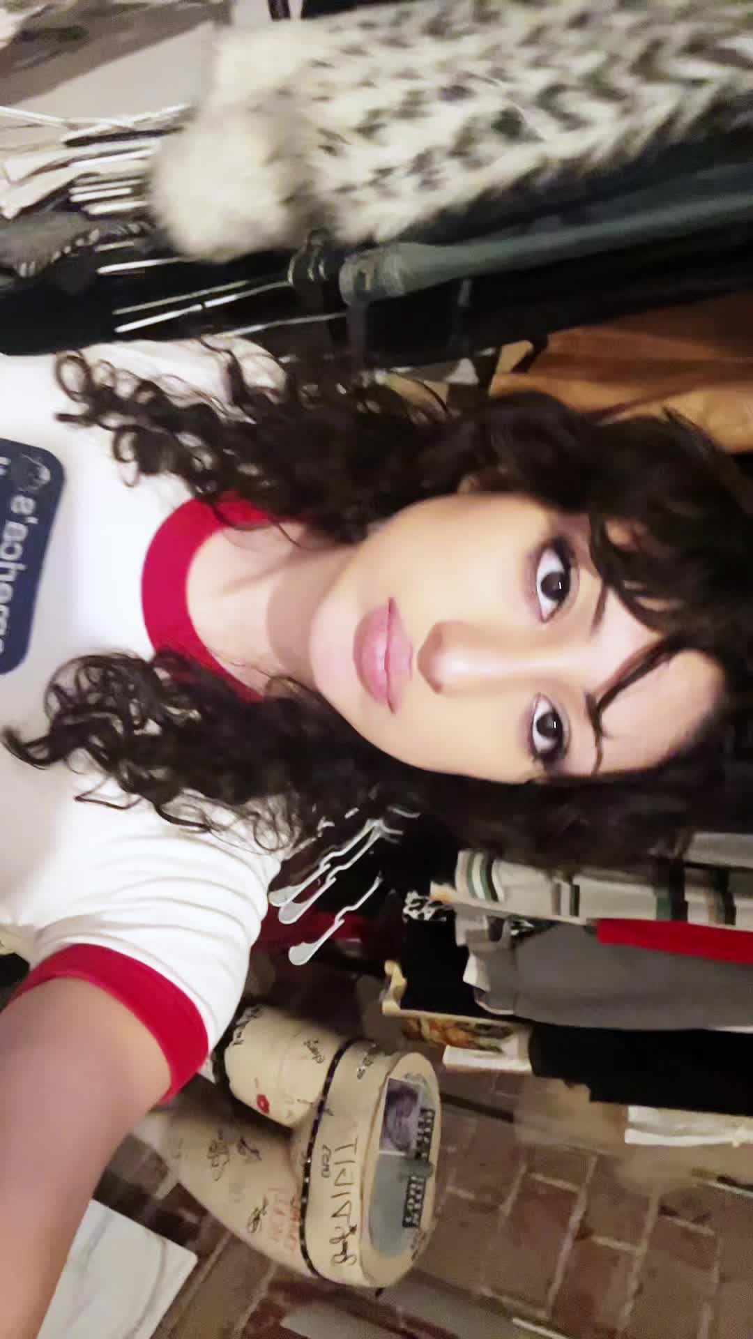 @Annie Victoria