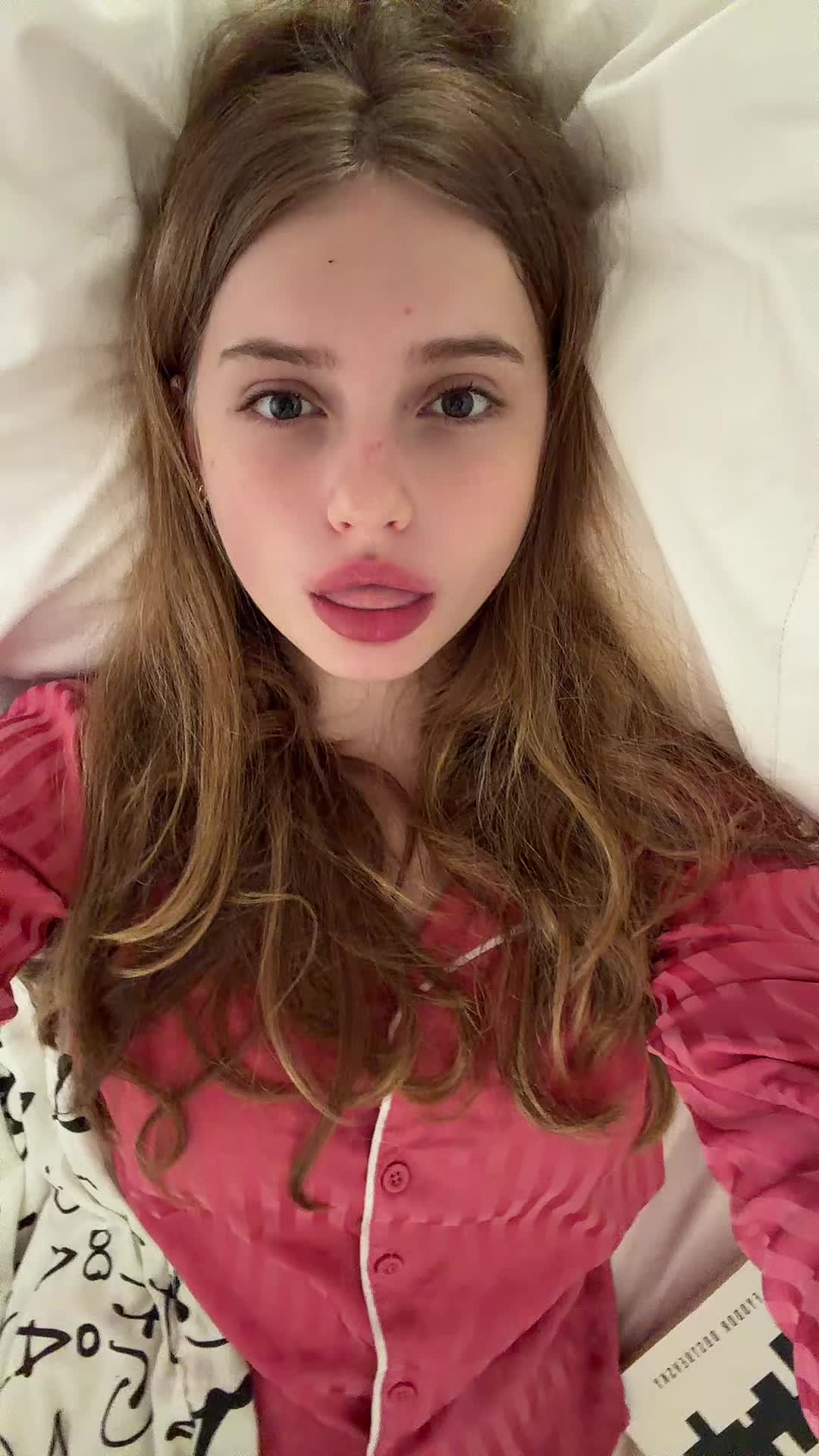@Si Mo Ne