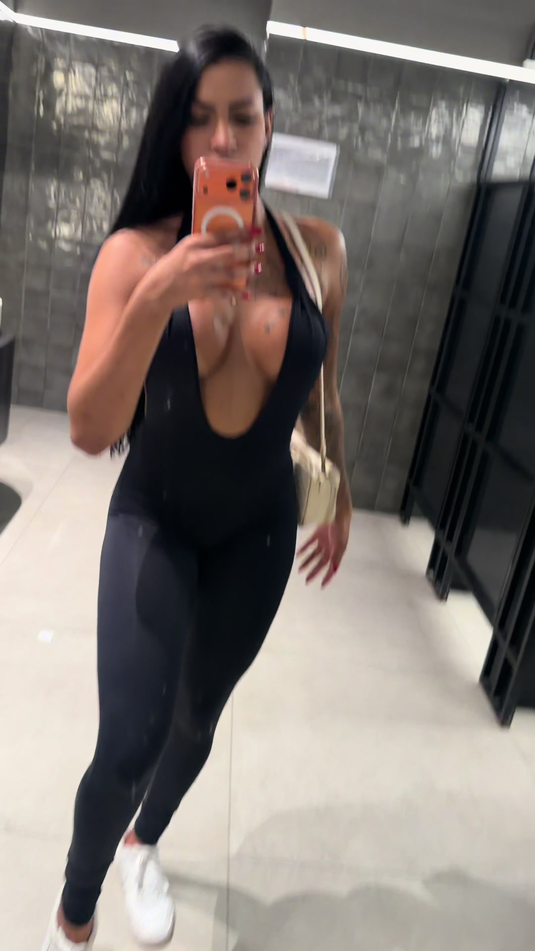 @Natasha  silva