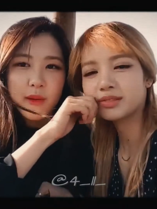 @𐀪𐀪ᑕᕼᗩᕮᒪISᗩ𐀪𐀪