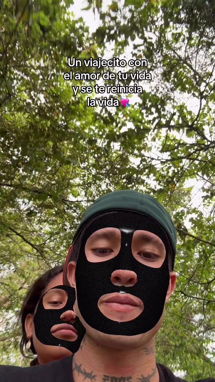 @๐๐โฏ๐ฟ๐ถ๐๐น๐โด ๏ฃฟ