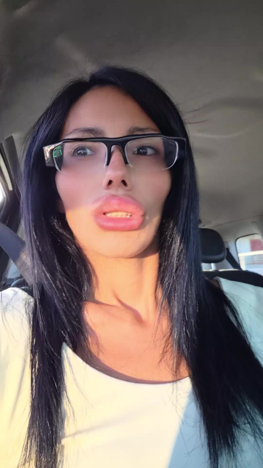 @rosyfirmeofficial