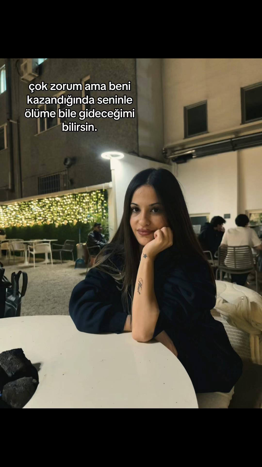 @Eyşan