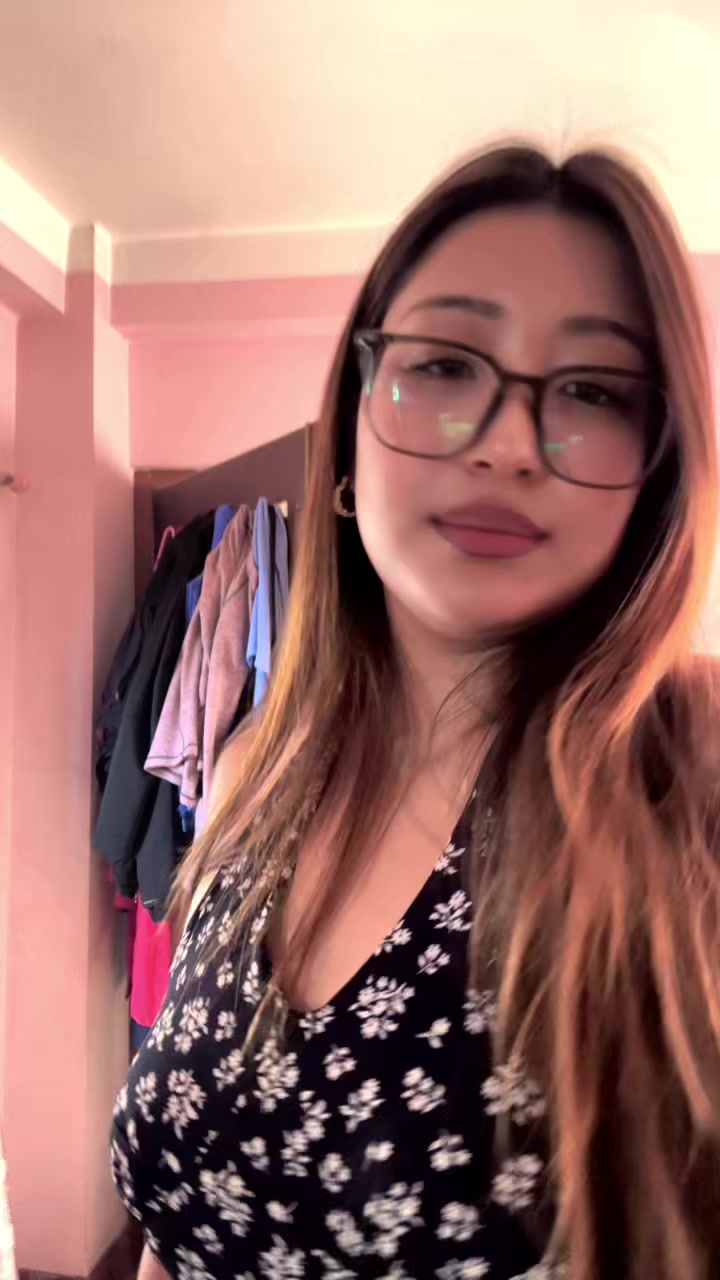 @<3