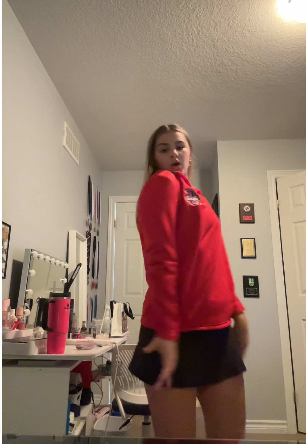 @hails_15