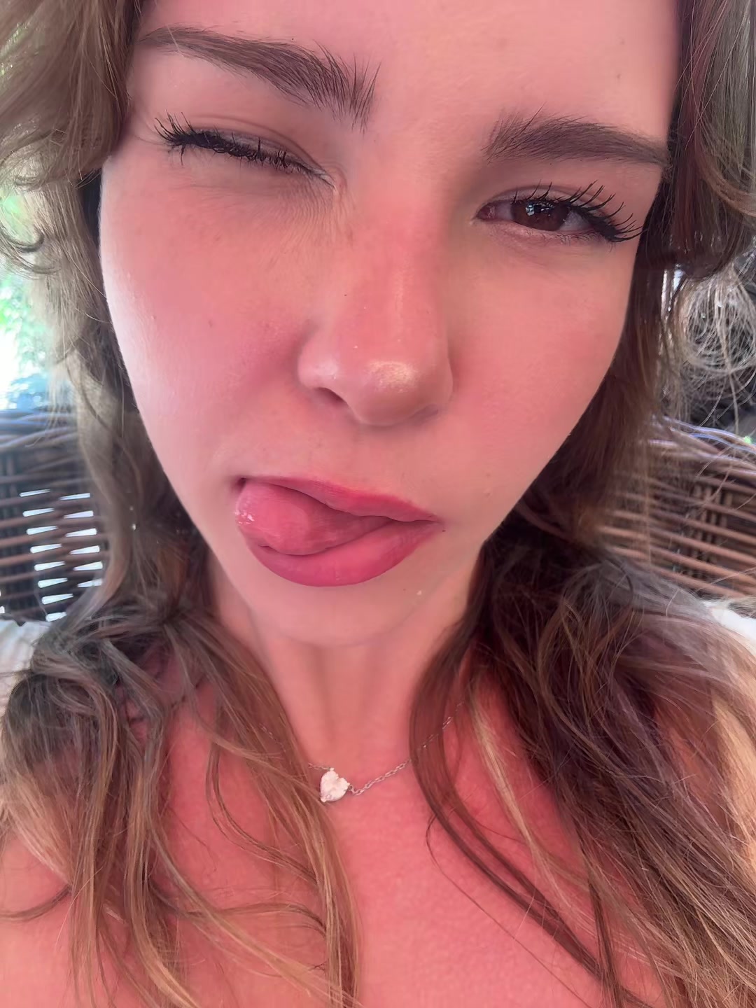 @Ari