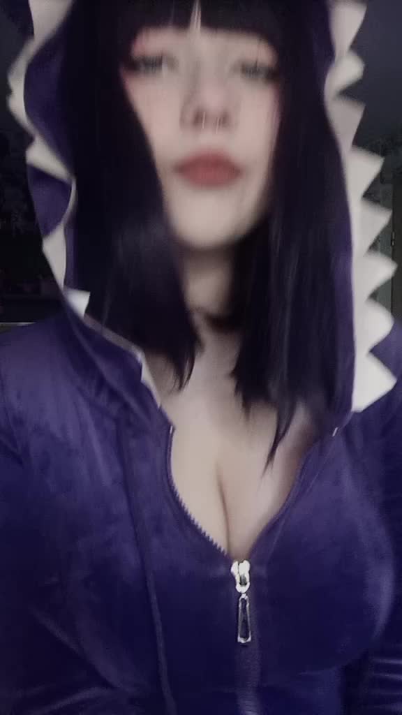 @twitch.tv/pastelbat_jpg