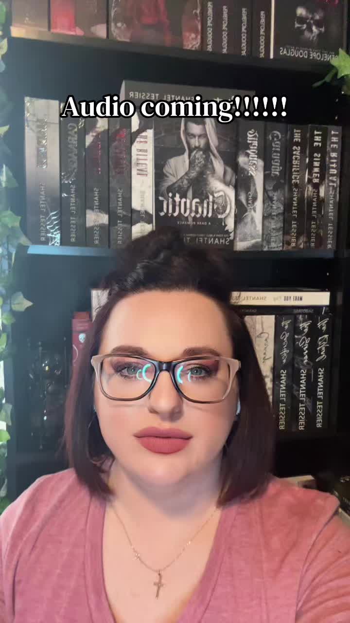@Hollie Bookish PA