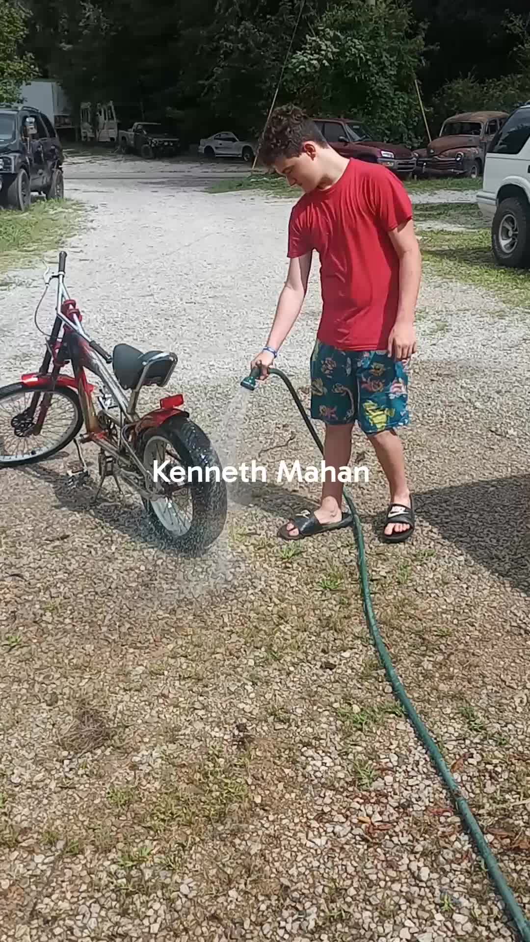 @kennethmahan822