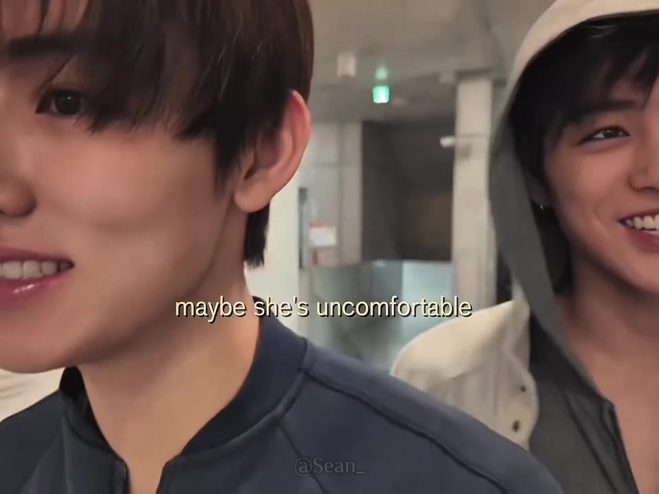 @๐๐๐๐_