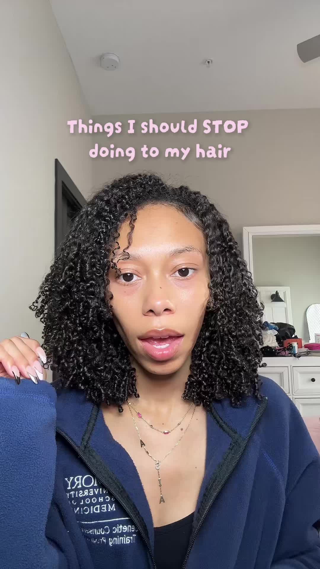 @AYSIA NICOLE