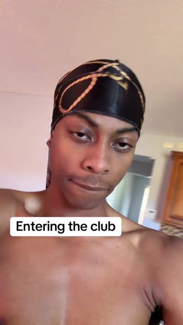@Bizzie_🧸