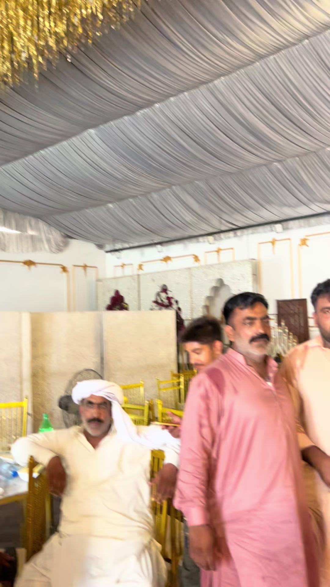 @چوہدری حُسنین گُجر