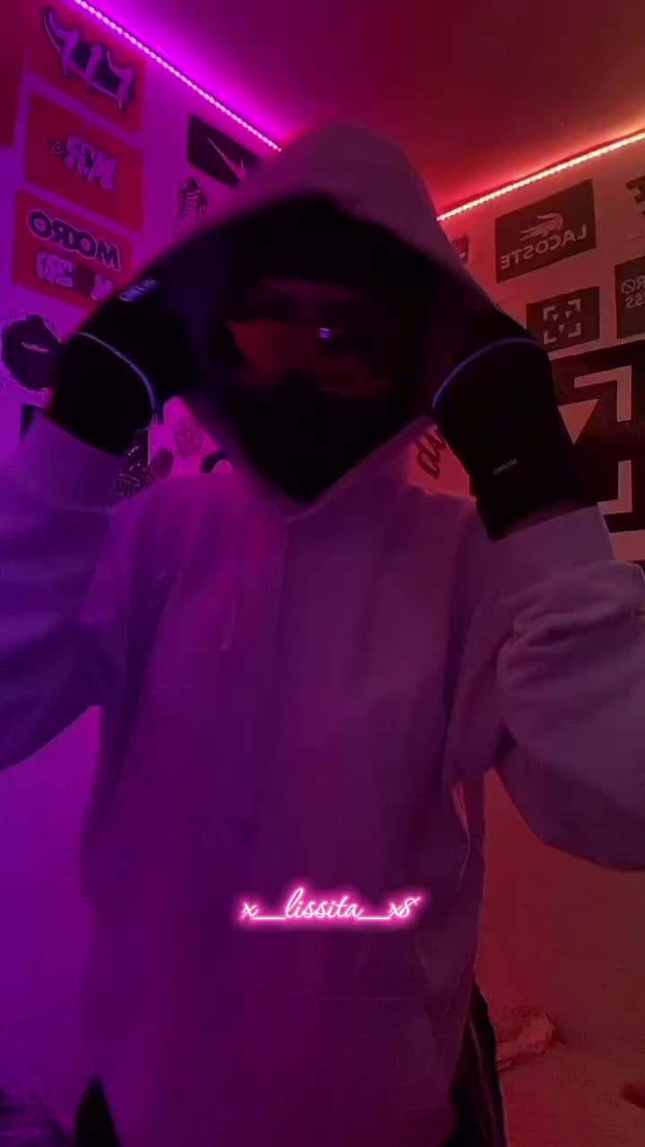 @ℓℴℛ𝒶 ℛℴ𝓈𝒶𝓇𝒾ℴ ⵣ