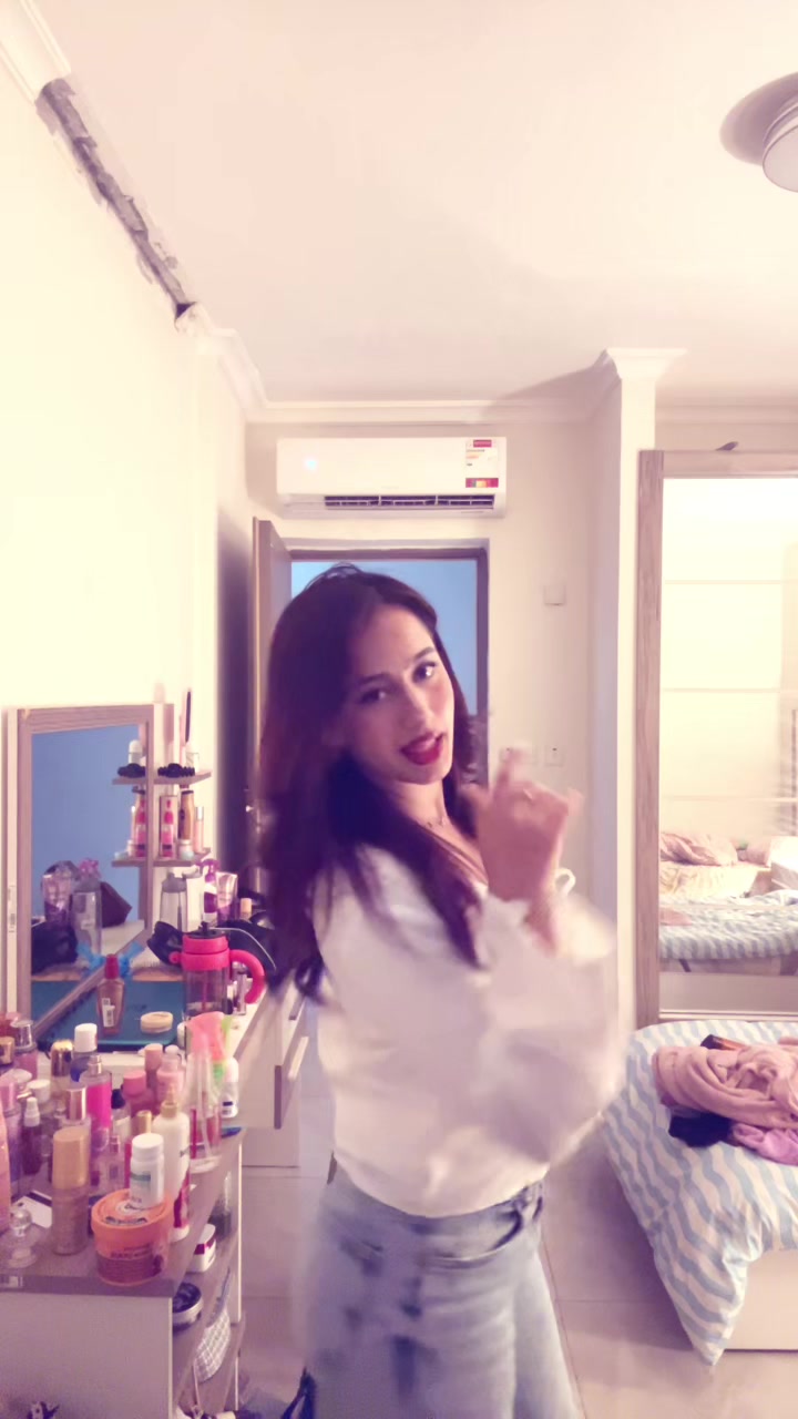 @𝒮𝓌𝑒𝑒𝓉 𝒱𝑒𝓃𝑜𝓂 ♈️🦂