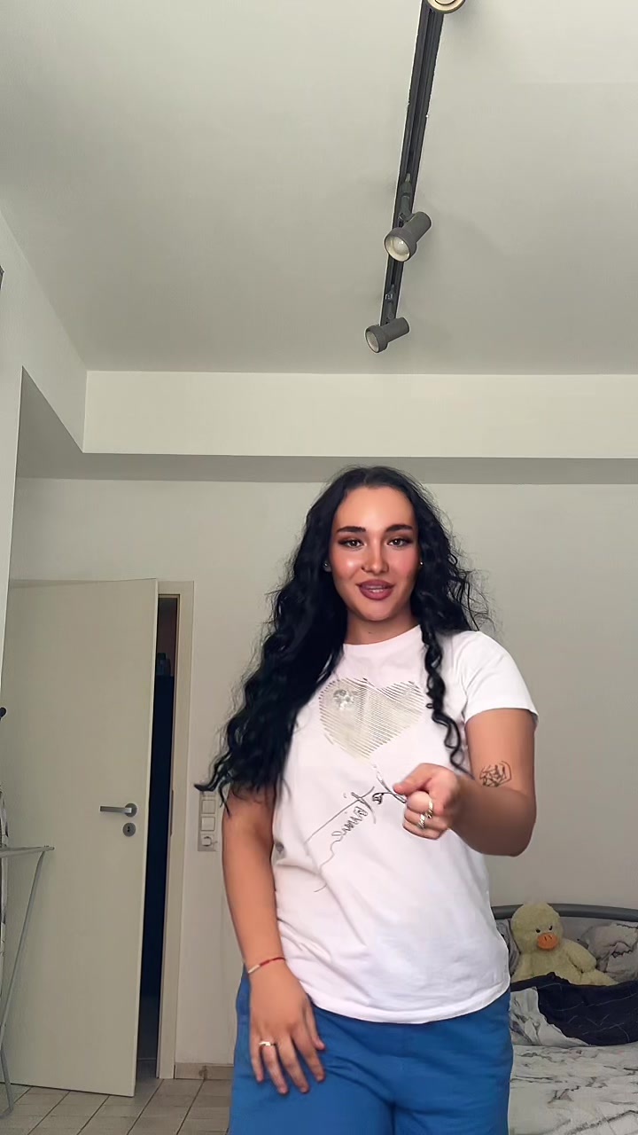 @Balkan_girl 🦅🇹🇩