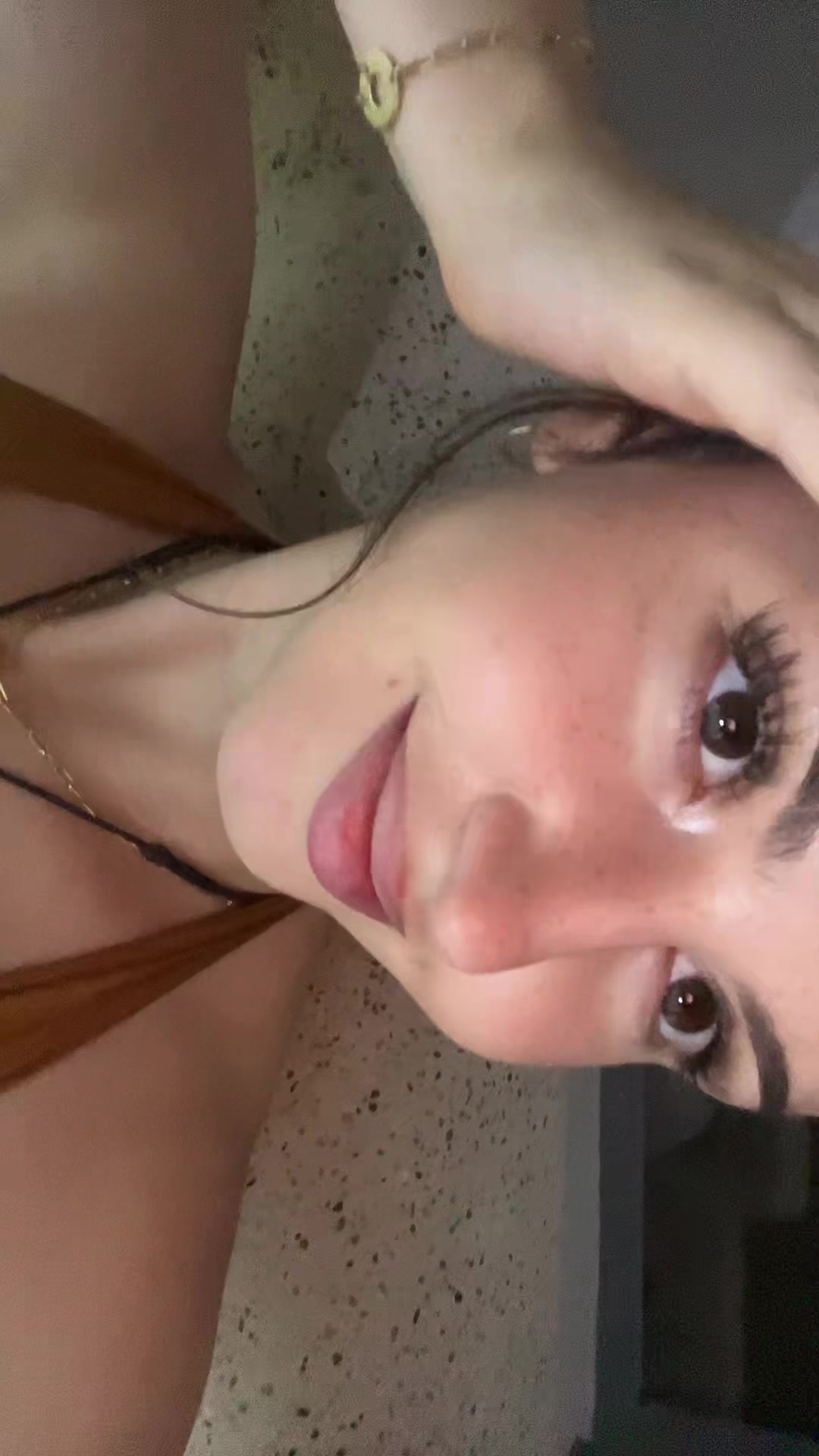 @jeannefrn