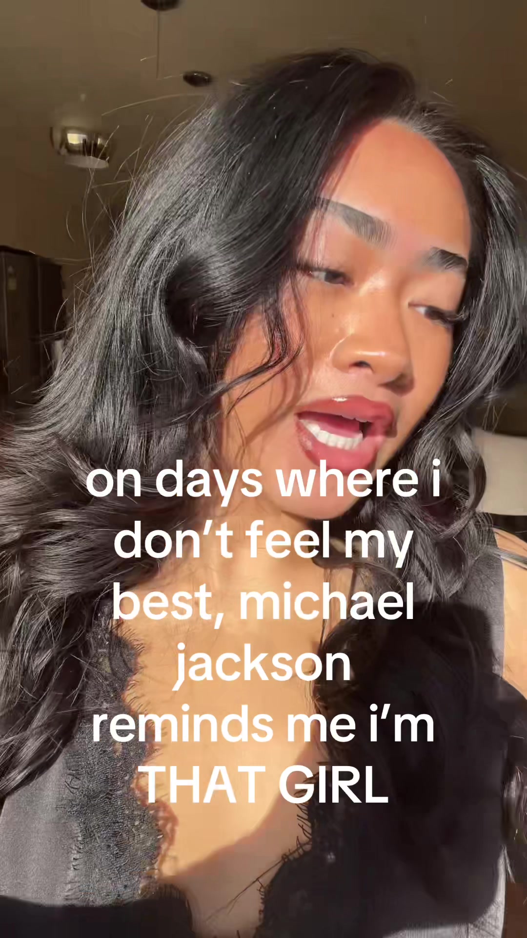 @TH💋NIA