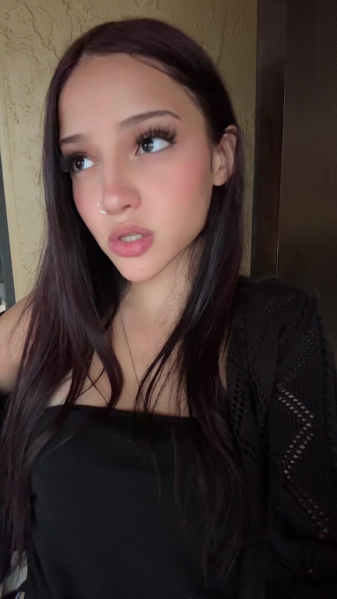 @🎧