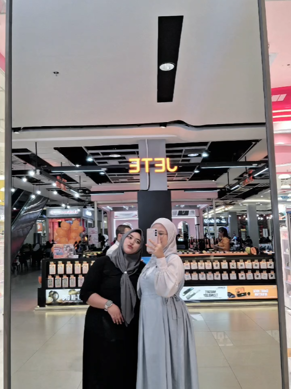 @Alvina Alwantri