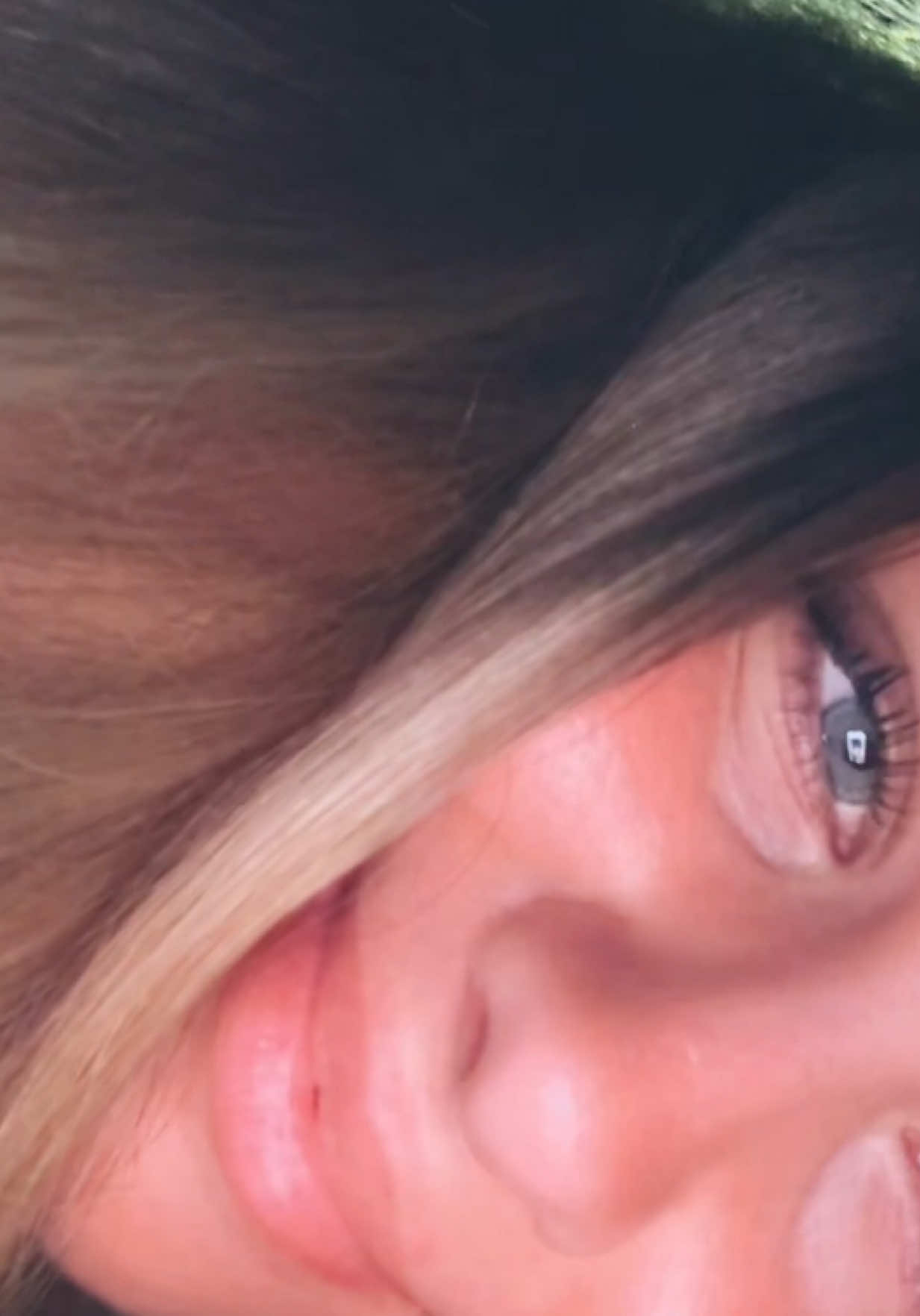 @Alexis_p