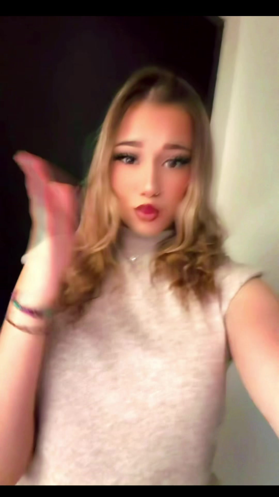@𝑳.𝑱
